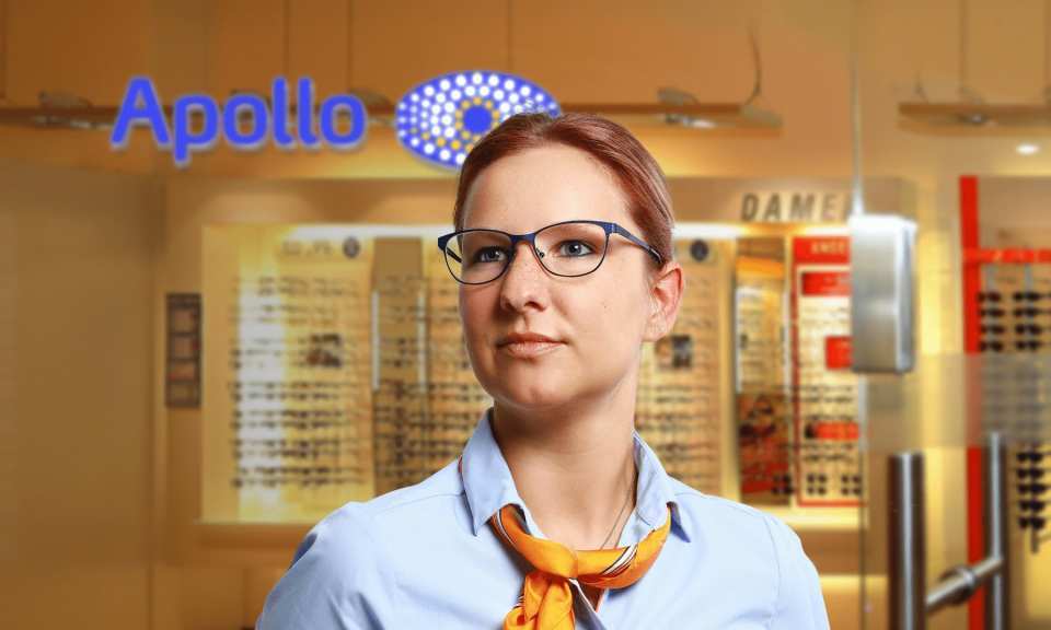 GUTE OPTIK<br>
GUTER TYP<br>
Frau Friedland – Apollo